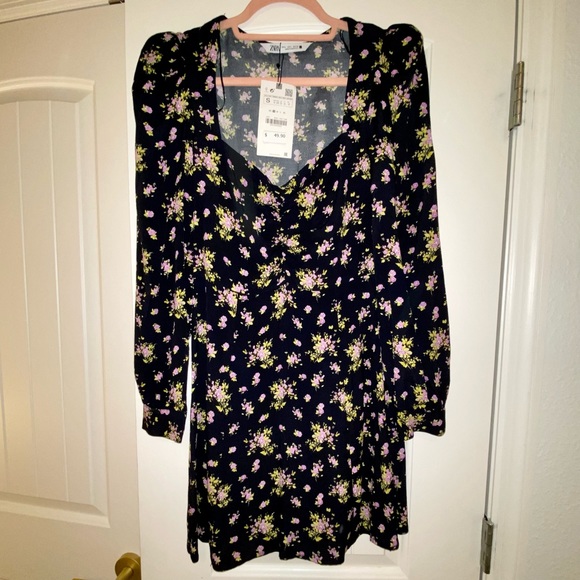 Zara printed mini dress. Multicolored. Small. Black floral. Skater dress. NWT - Picture 2 of 9